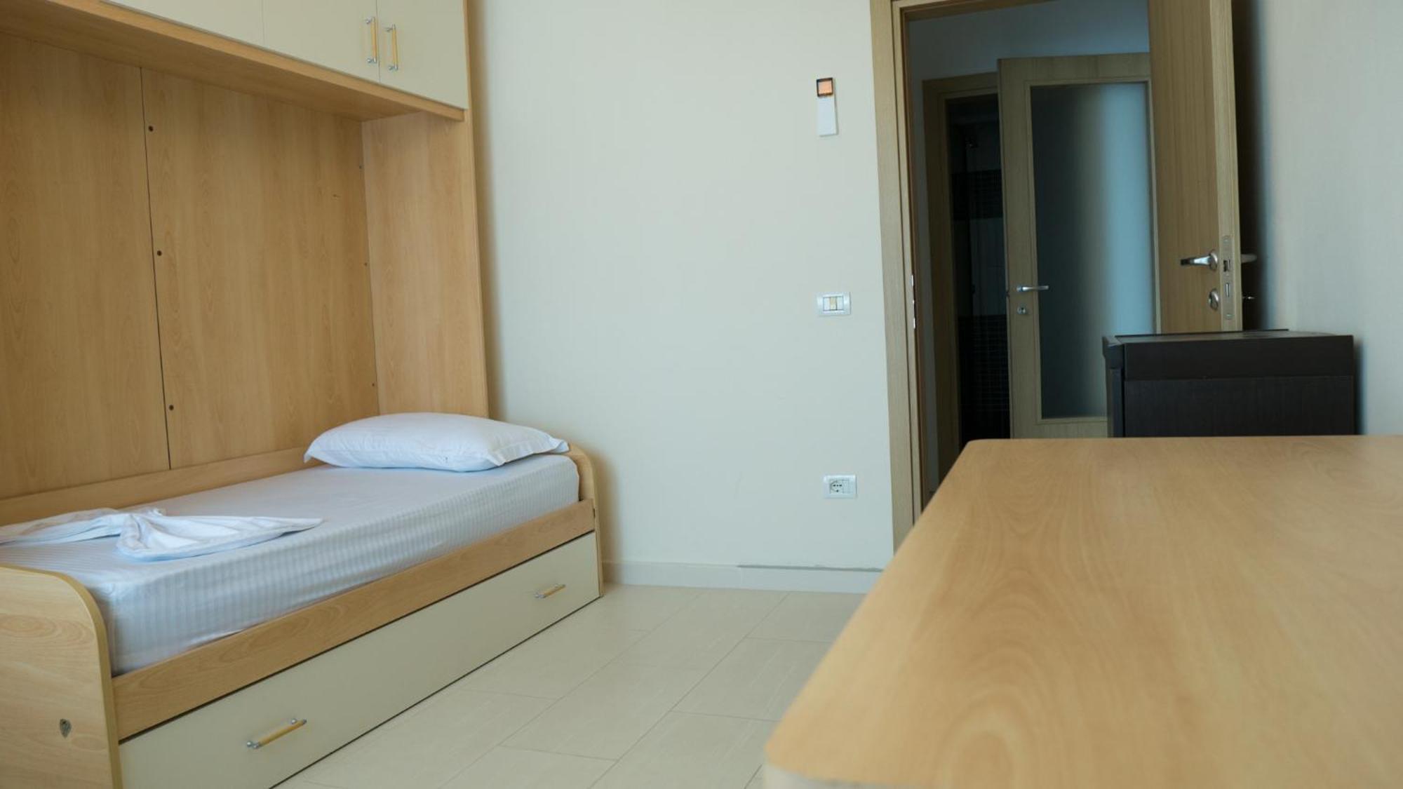 Eka Luxury Apartments Durres Luaran gambar